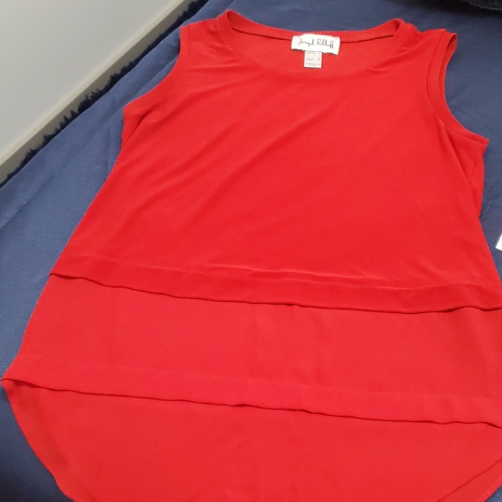 Red tank